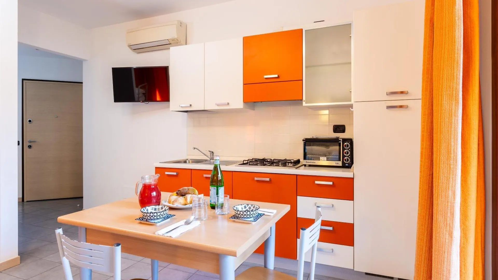** Aparthotel Spluga 